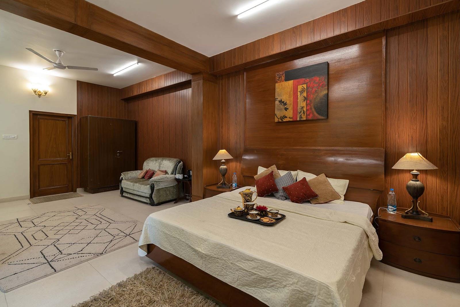 StayVista at Mysty View in Kasauli | 6 BHK Premium Holiday Home – photo 4
