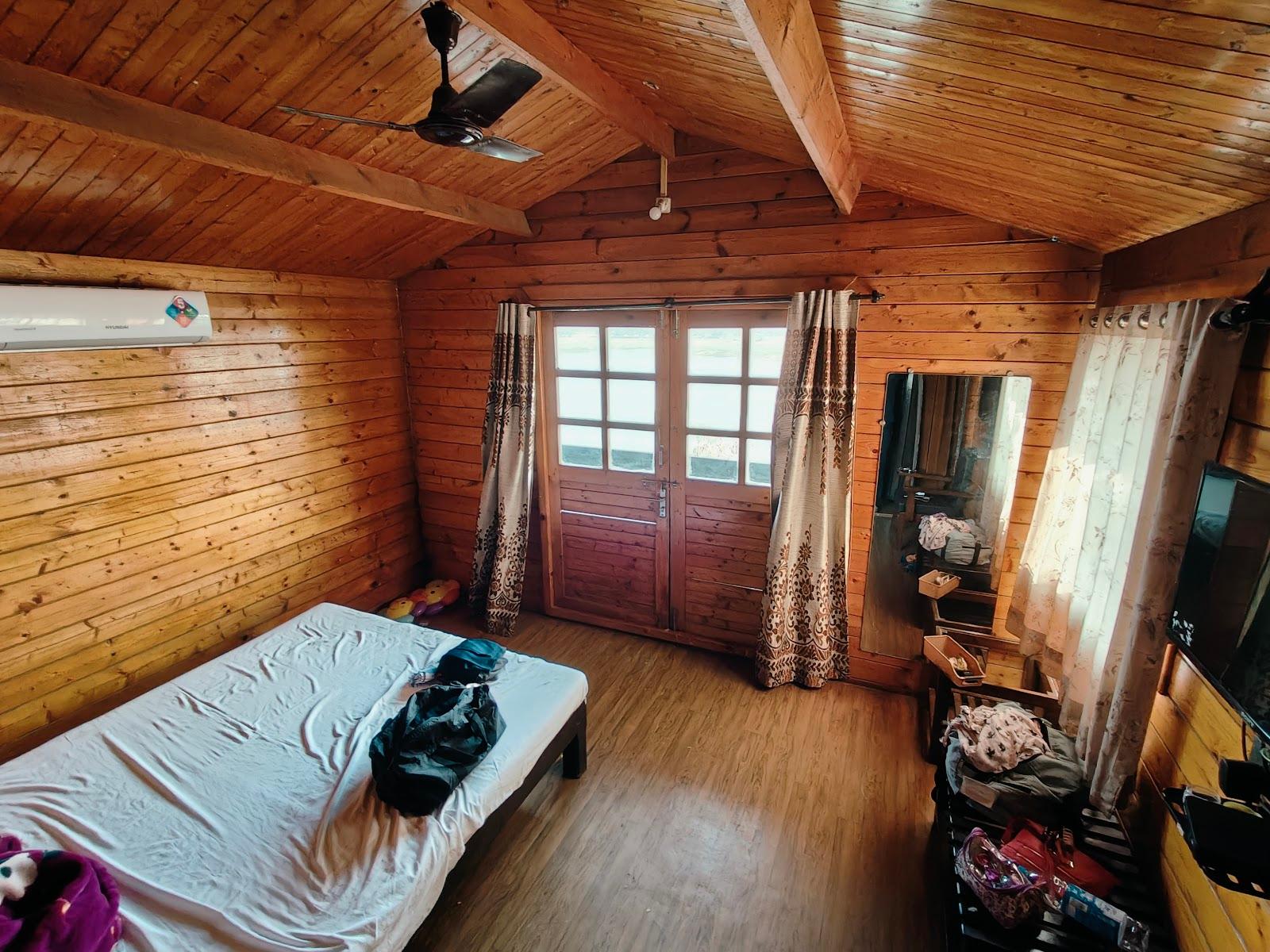 Moonwake Resort – photo 3