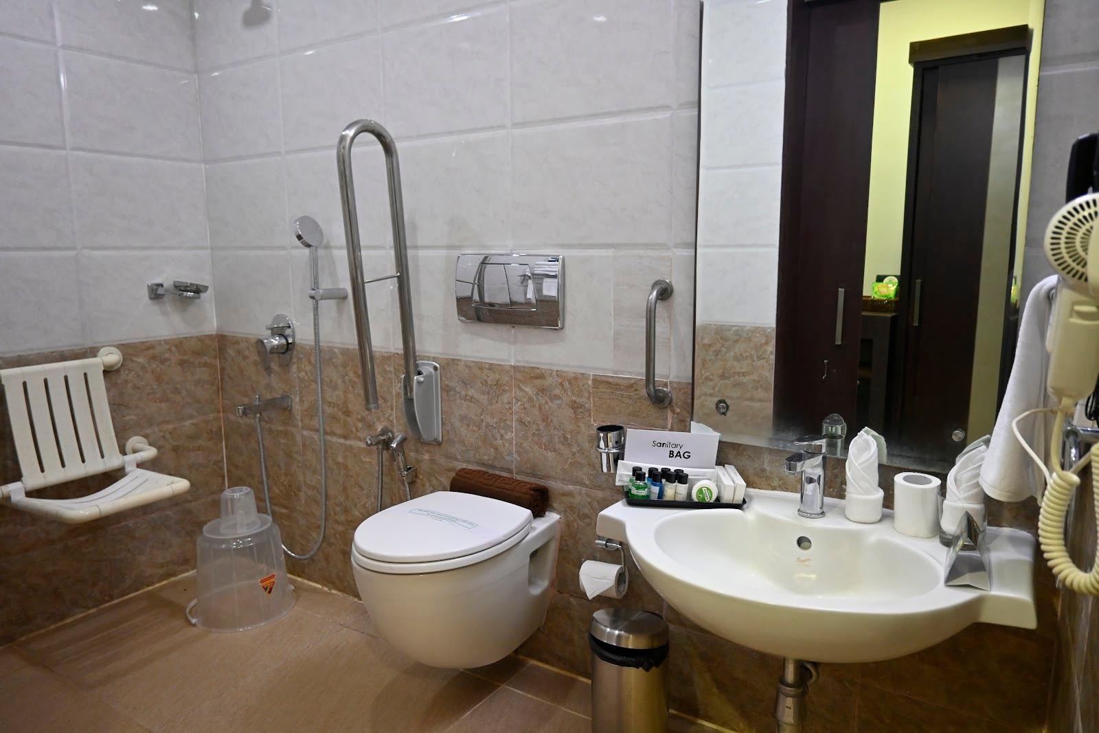 HOTEL AMMBADI – photo 4