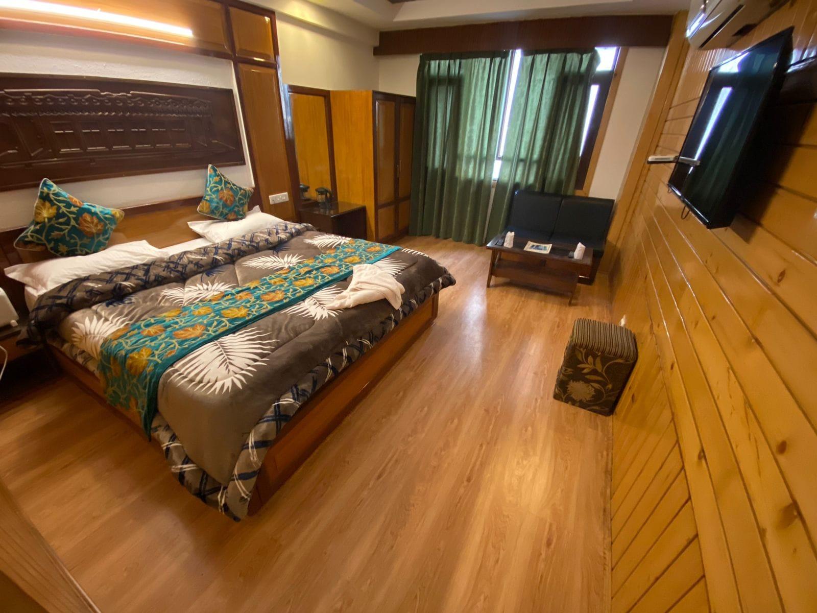 Hotel Regal Palace – photo 4