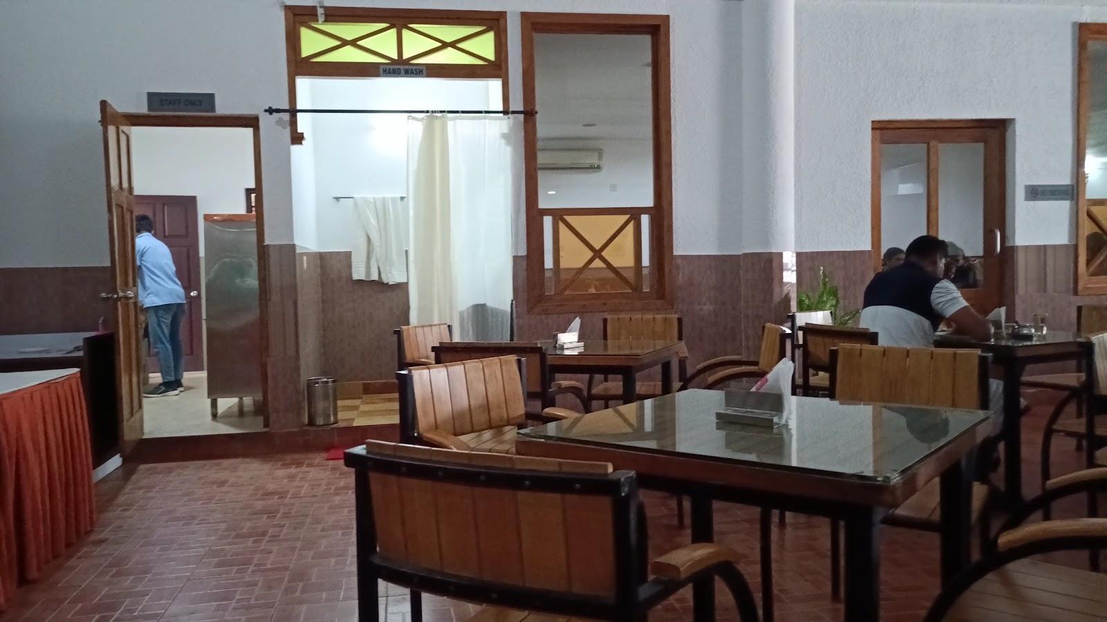 Hotel Brahmagiri – photo 2
