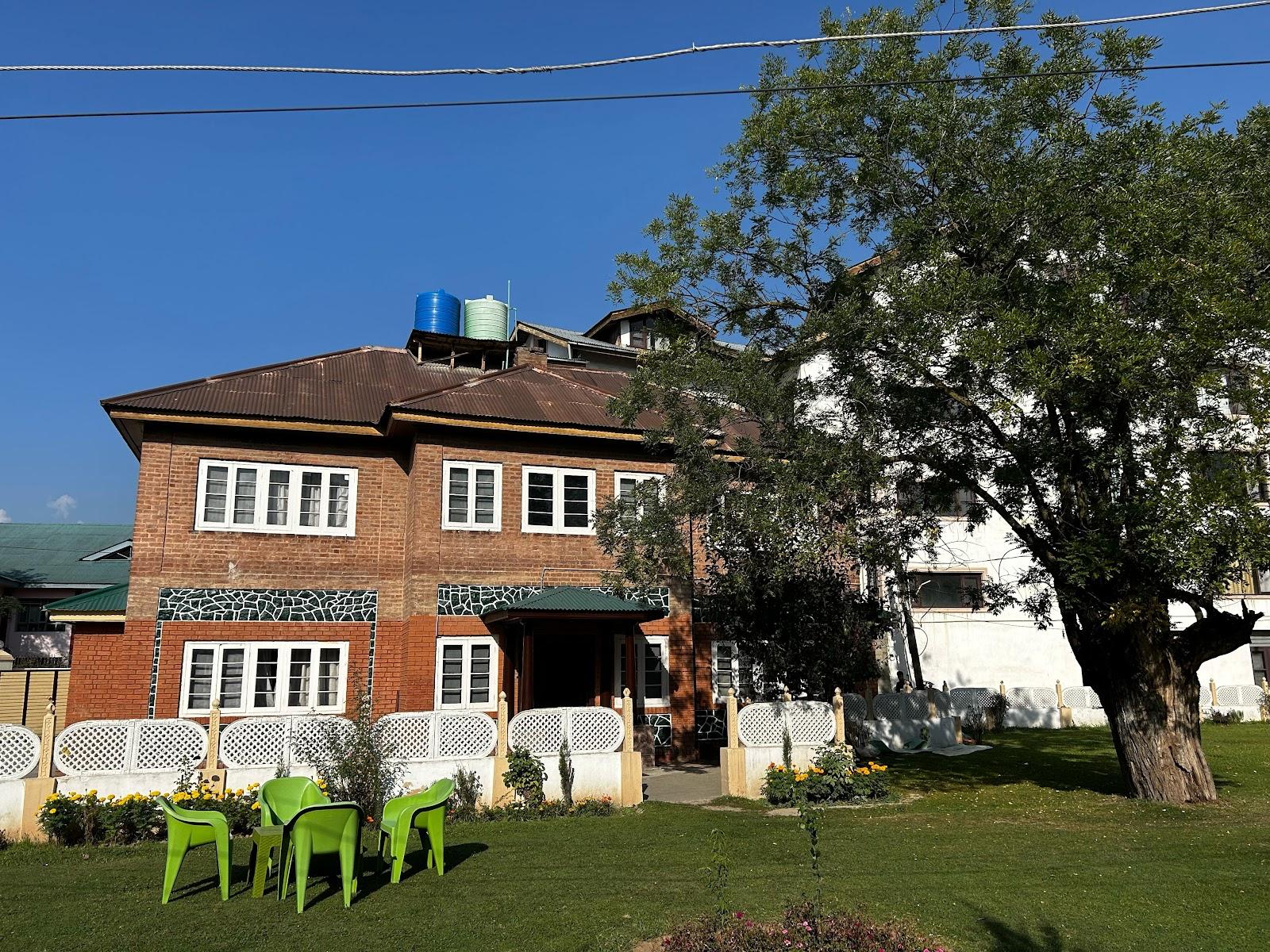 Hotel Welcome Residency – photo 1