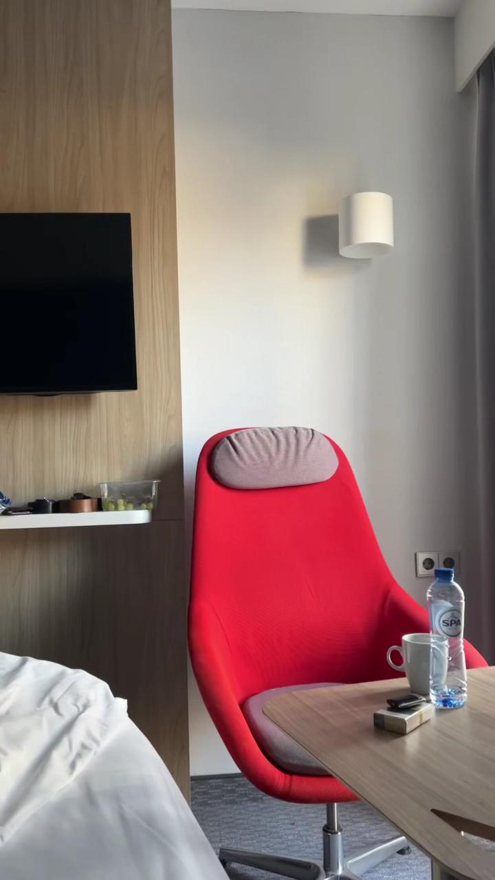 Holiday Inn Express Amsterdam - City Hall by IHG – photo 2