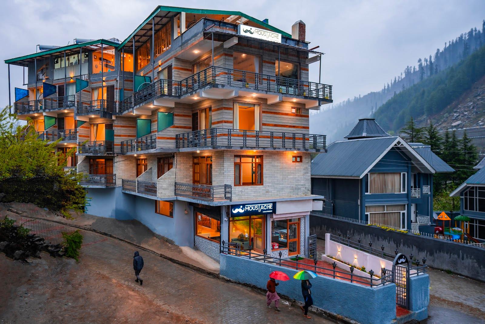 Moustache Manali – photo 1