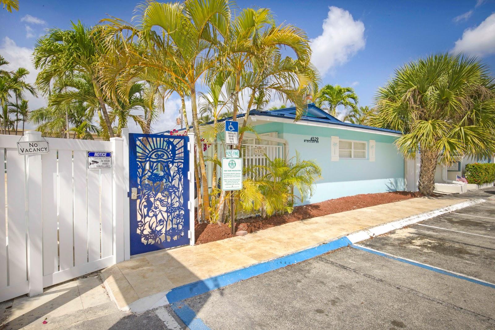 La Mer Suites – photo 1