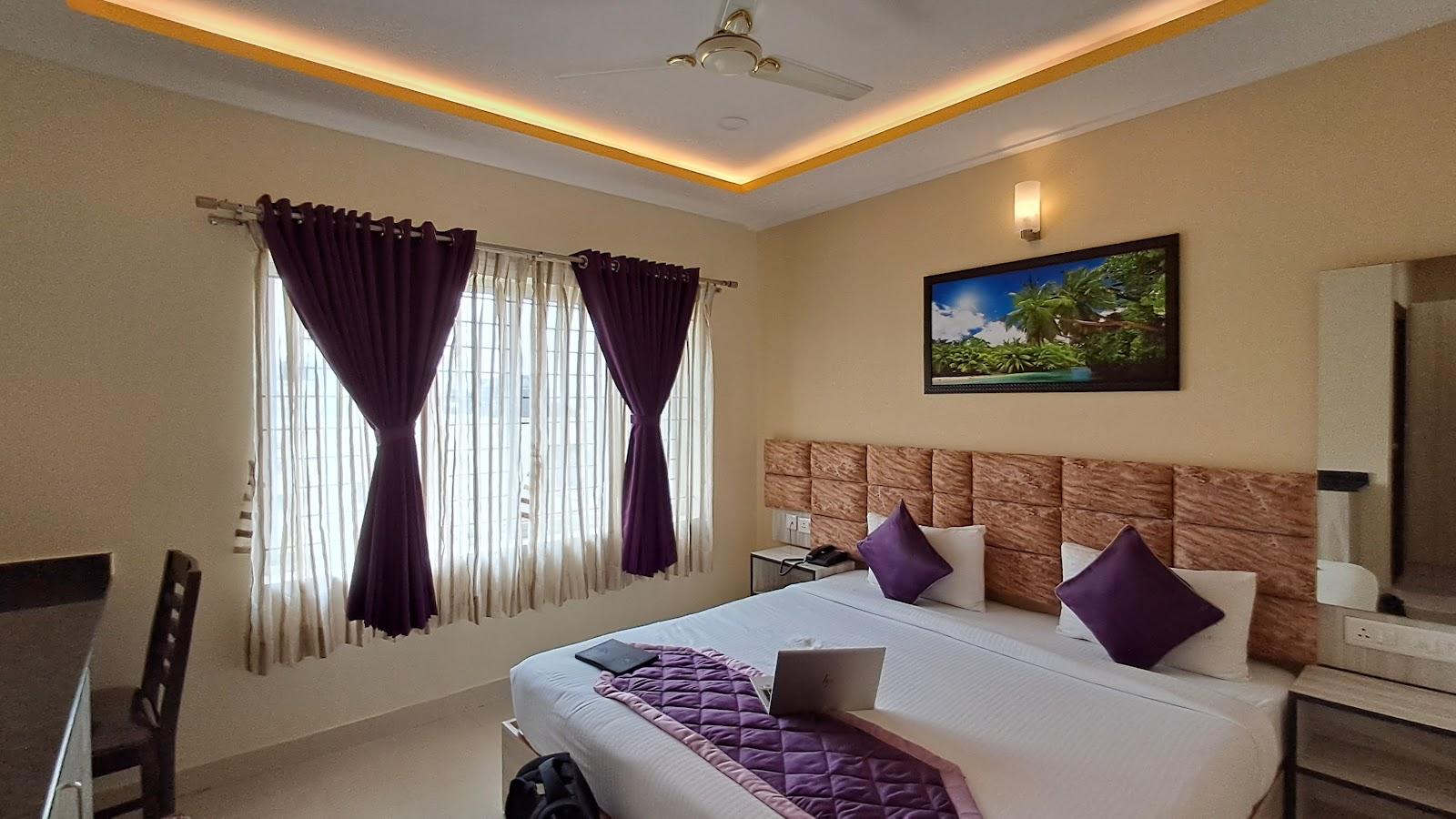 Zenith Suites – photo 3