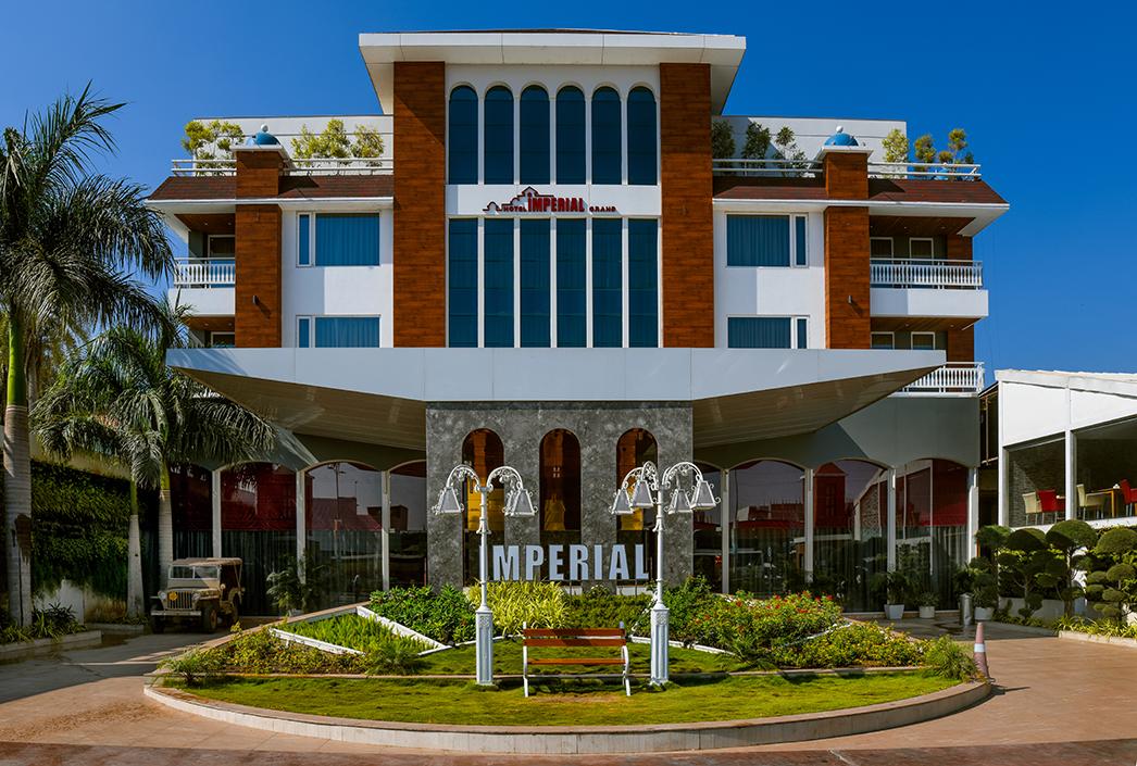 HOTEL IMPERIAL GRAND – photo 1