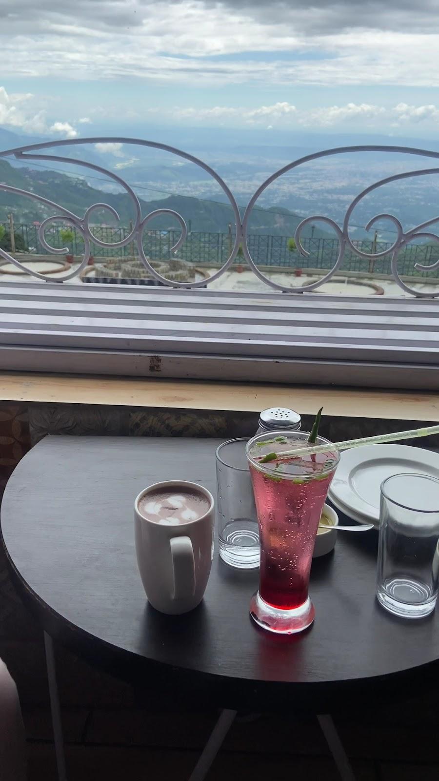 The Three Oaks Boutique Hotel – photo 2