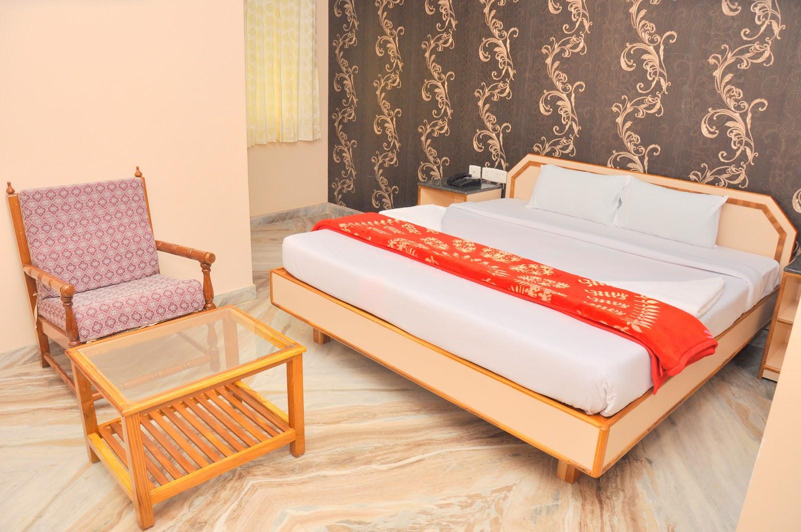 Hotel Saravana Grand – photo 4