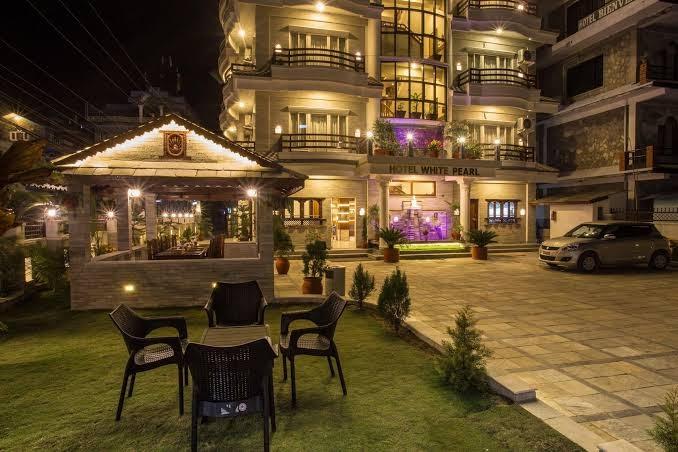 Hotel White Pearl Pokhara – photo 1