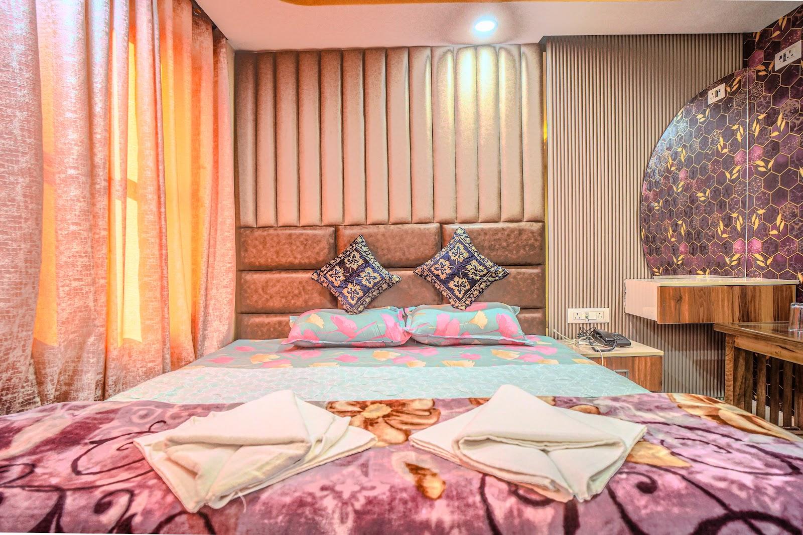 Hotel Sahil - City Center , LalChowk – photo 4