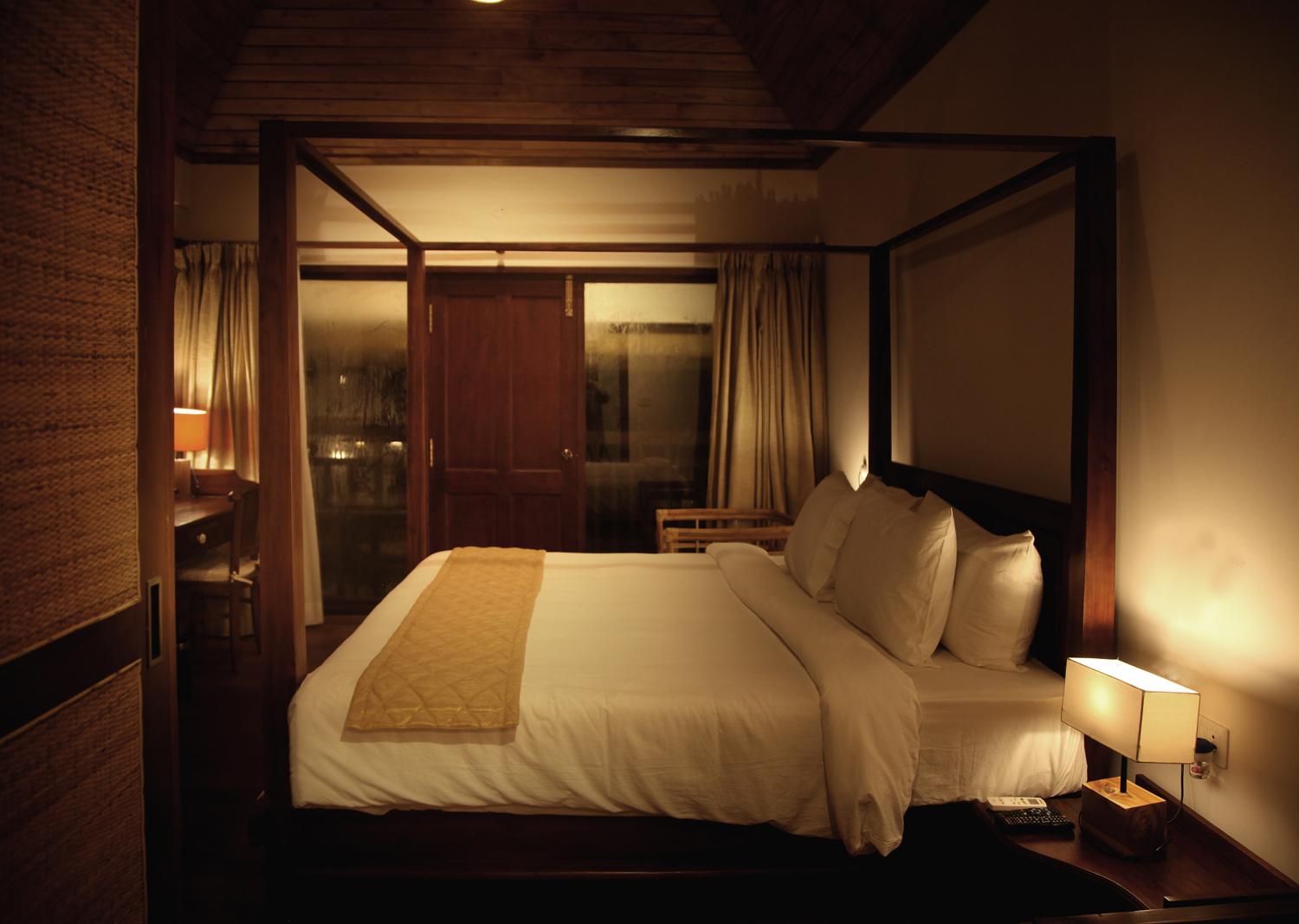 Paloma Back Water Resort