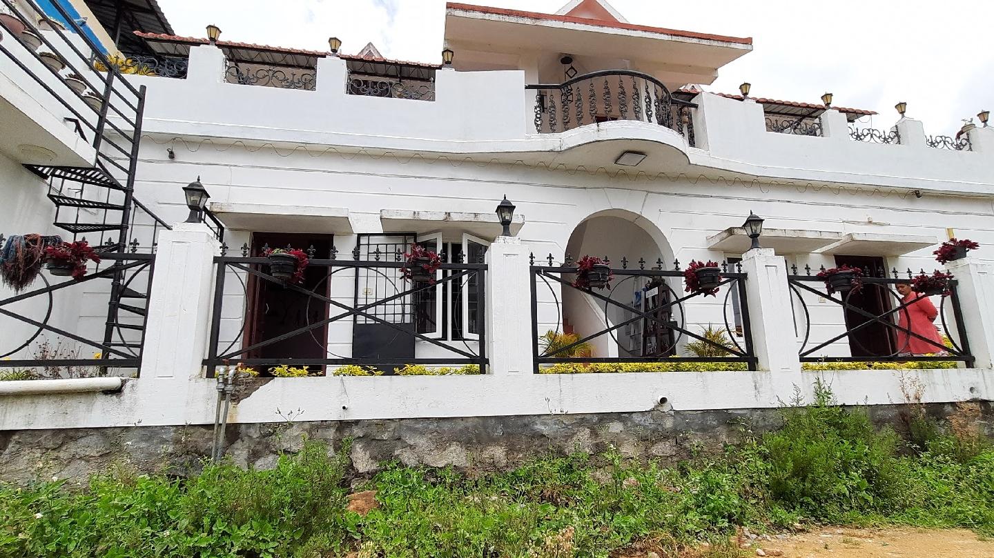 B's Hive Hospitality Kodaikanal – photo 1
