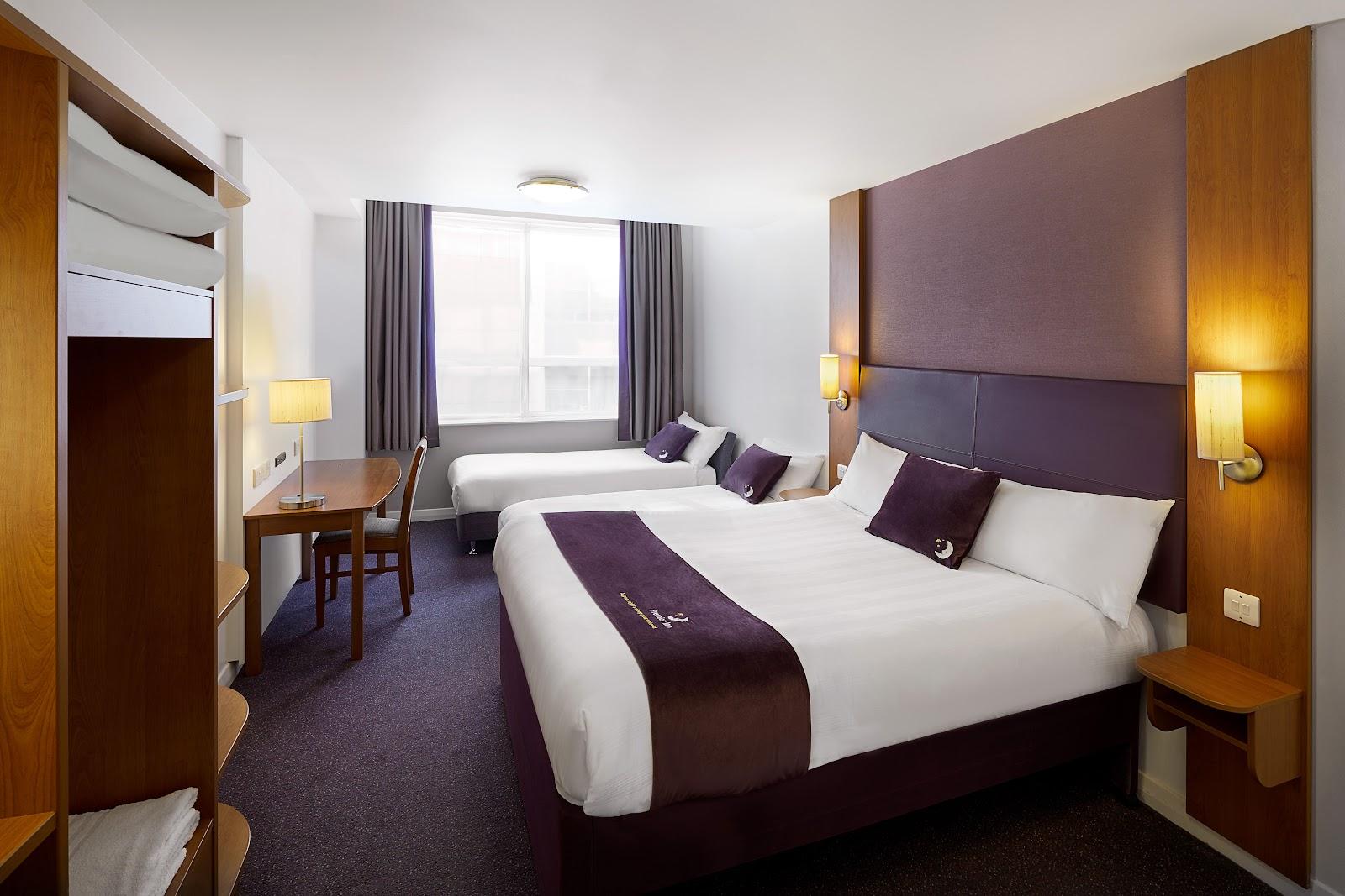 Premier Inn Llantrisant hotel – photo 4