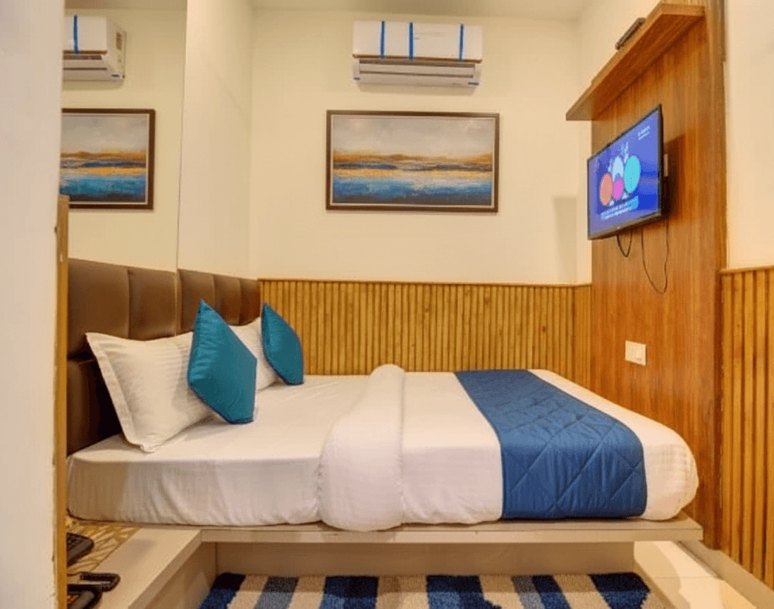 Hotel Shri Sai Deluxe - 1 Min from Adarsh Nagar Metro I Couple, Business and Family Friendly I Budget Hotel In Adarsh Nagar – photo 3