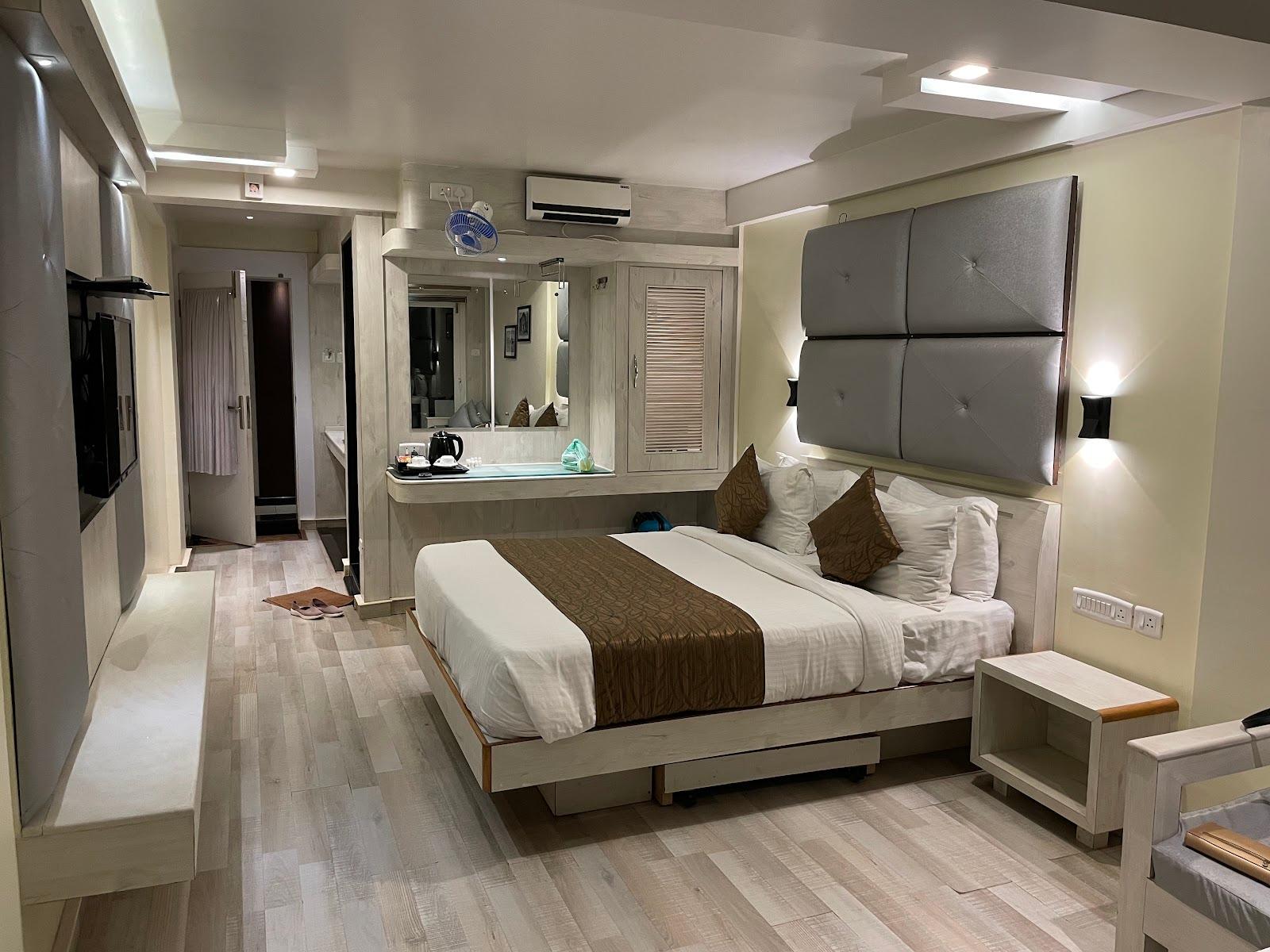 Hotel Darshan – photo 3