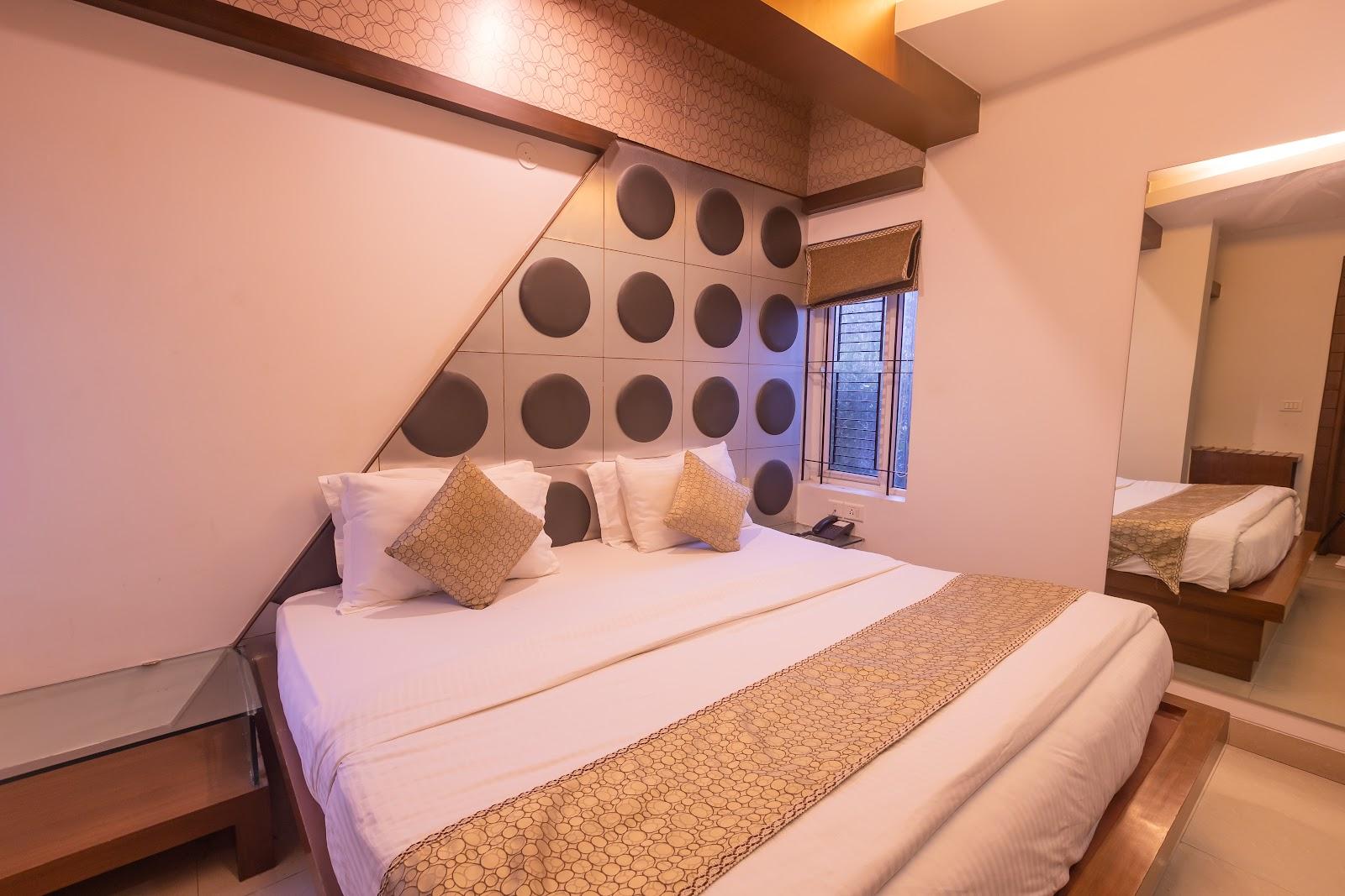 The Nines Business Hotel – photo 3