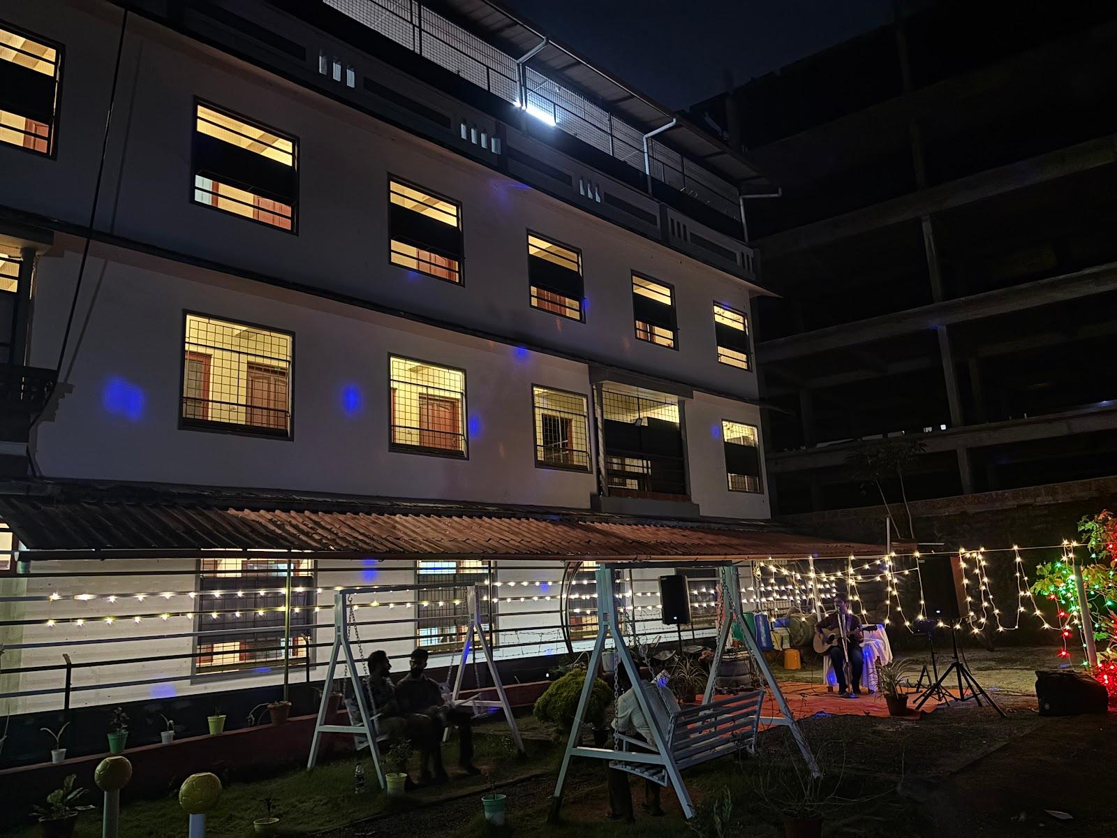 Happy Living Dormitory – photo 4