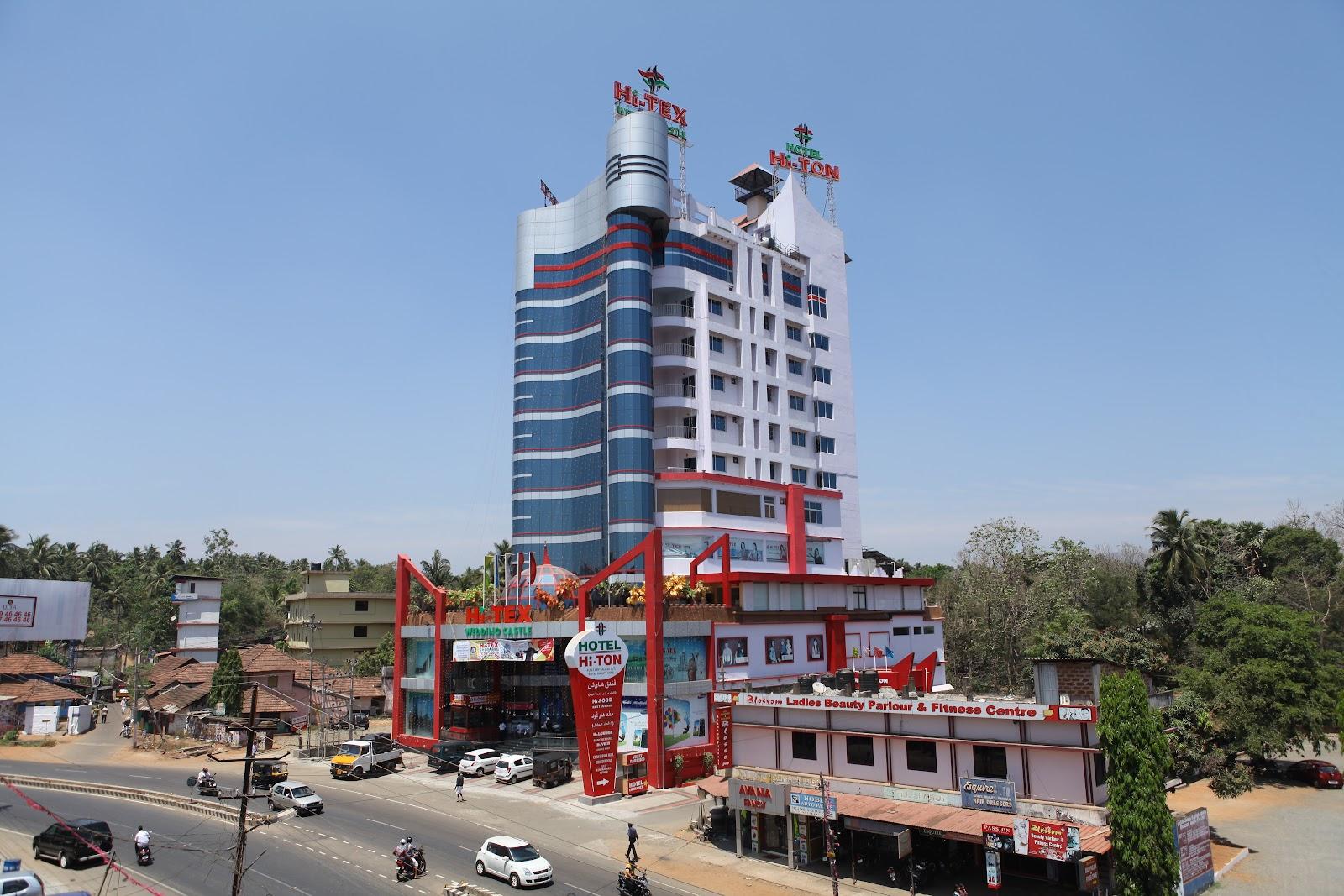 Hi-TON Hotel