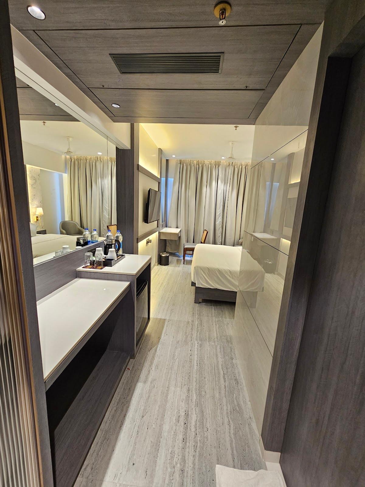Hotel Golden Nest Thane – photo 3