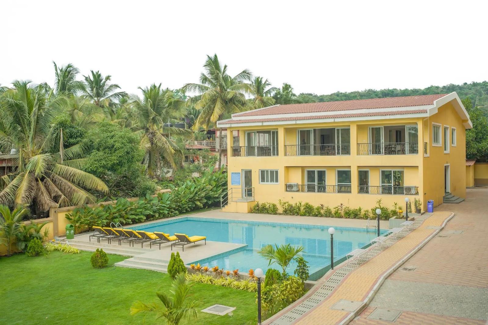 Alaya Stays by ELIVAAS Veera Marina - Pool Apartment in Goa – photo 1