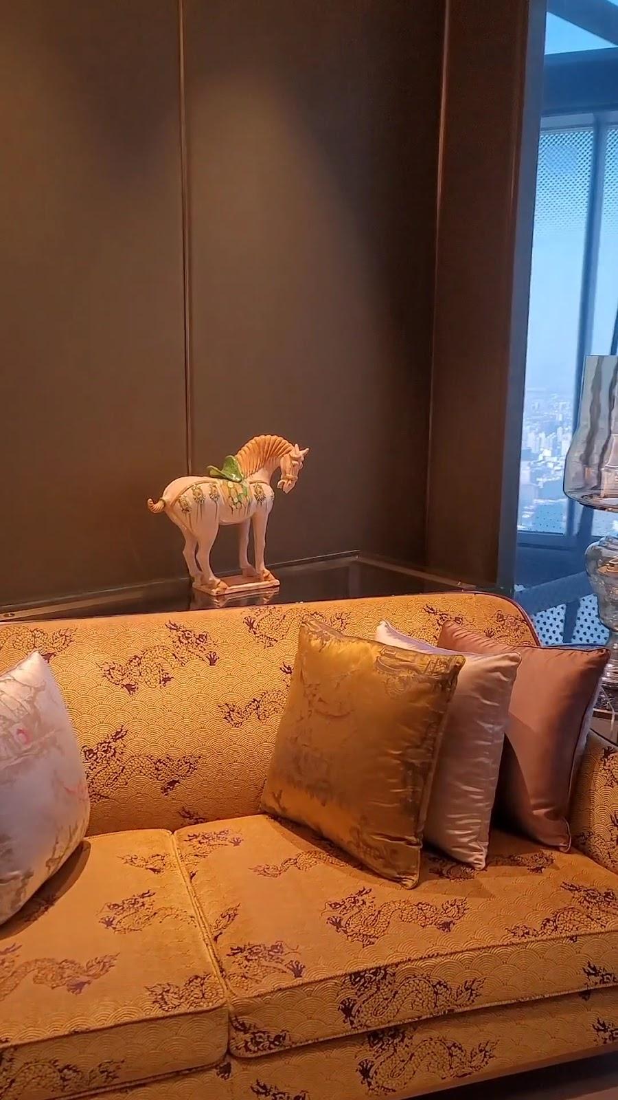 J Hotel, Shanghai Tower – photo 2