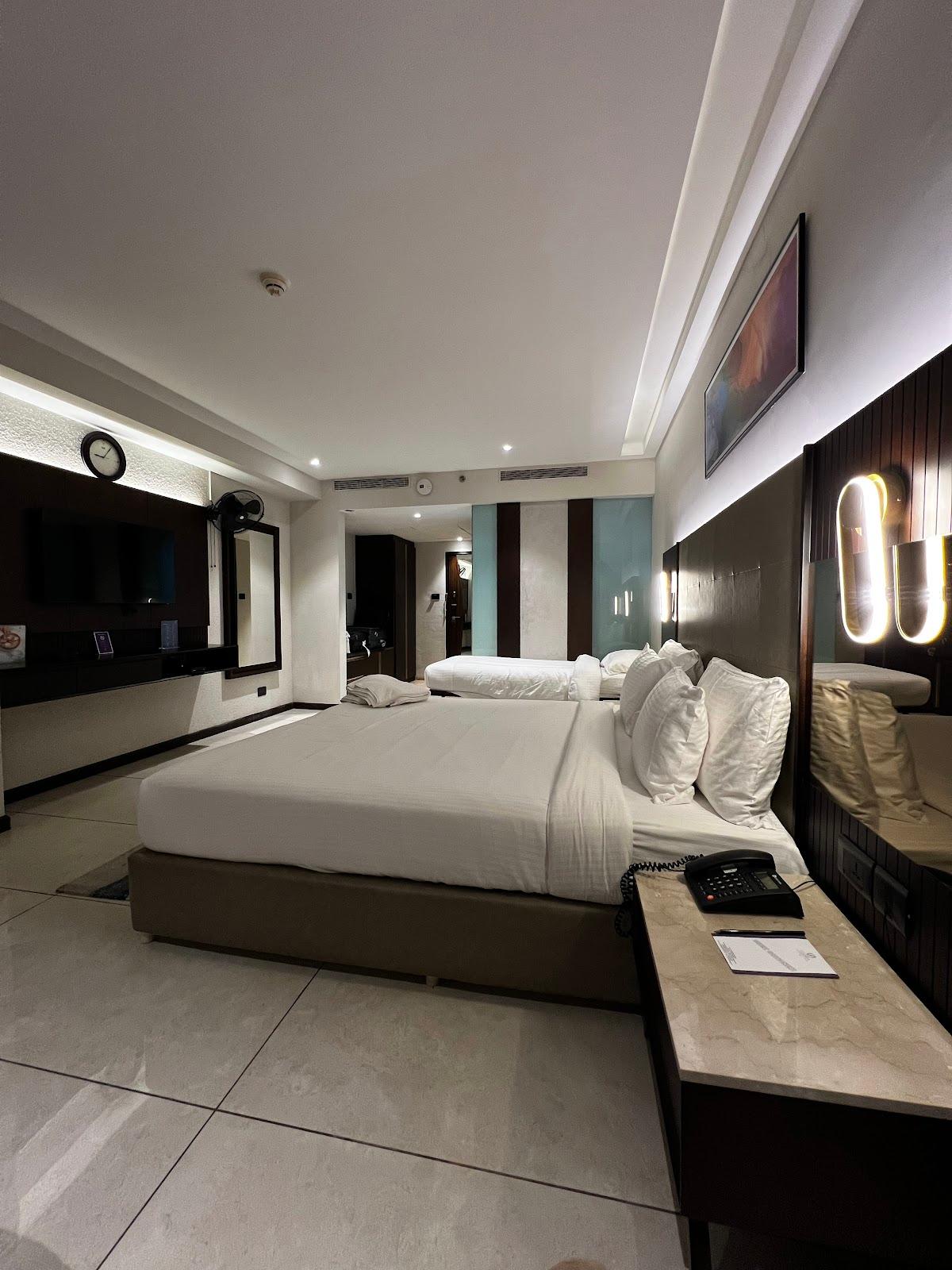 FLORA AIRPORT HOTEL AND CONVENTION CENTRE COCHIN – photo 3