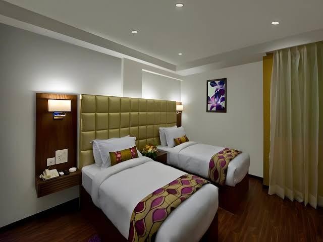 New Leaf Hotel – photo 4