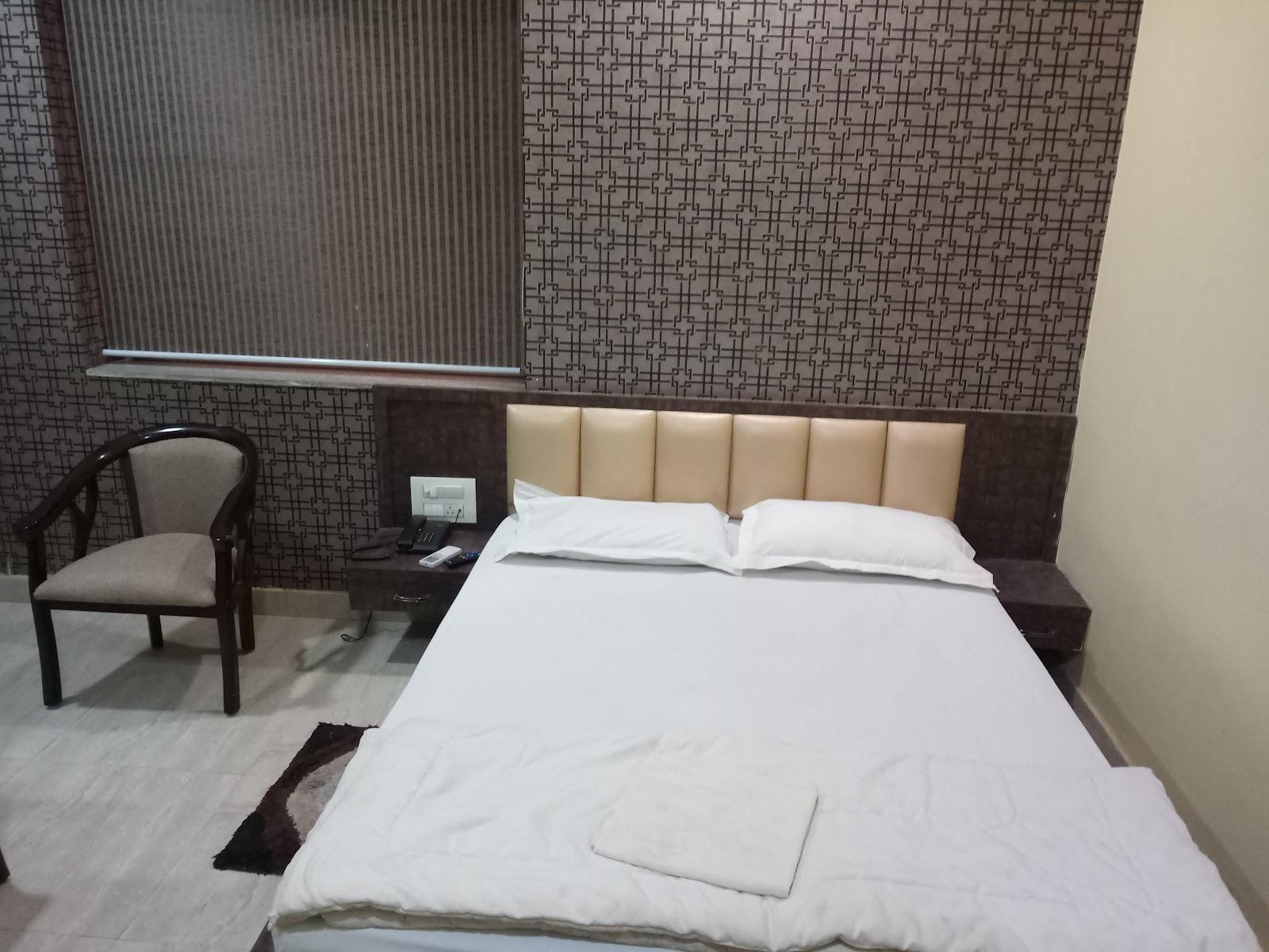 Hotel Diamond Inn - Hotel in Rajgir – photo 4