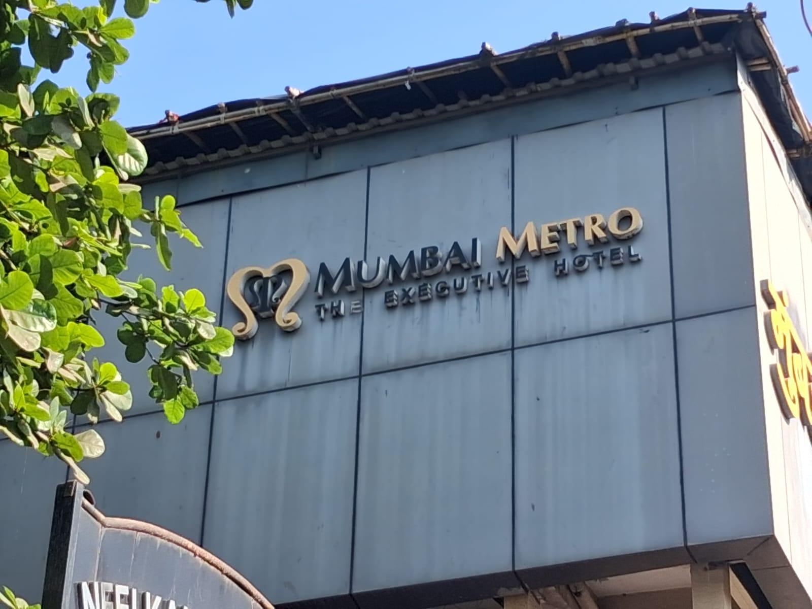 Mumbai Metro Hotel – photo 1