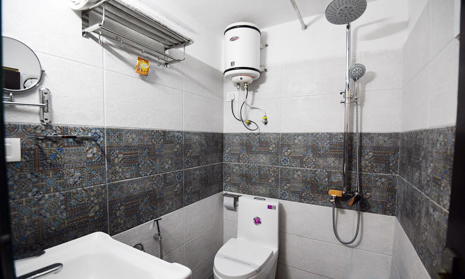 Hotel H. K. Legacy – photo 4