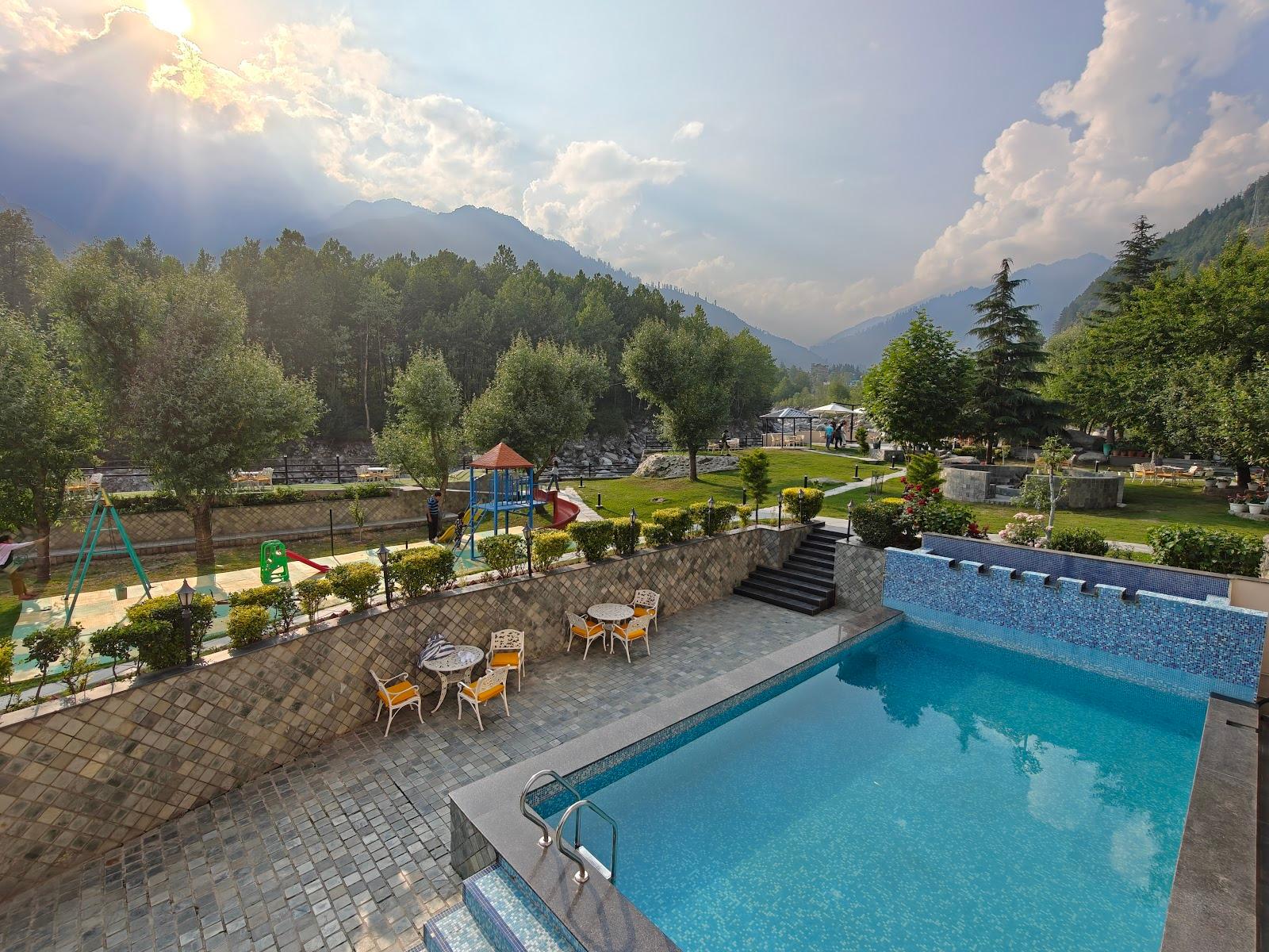 The Allure Grand Resort ( A River Side Resort and Spa ) – photo 4