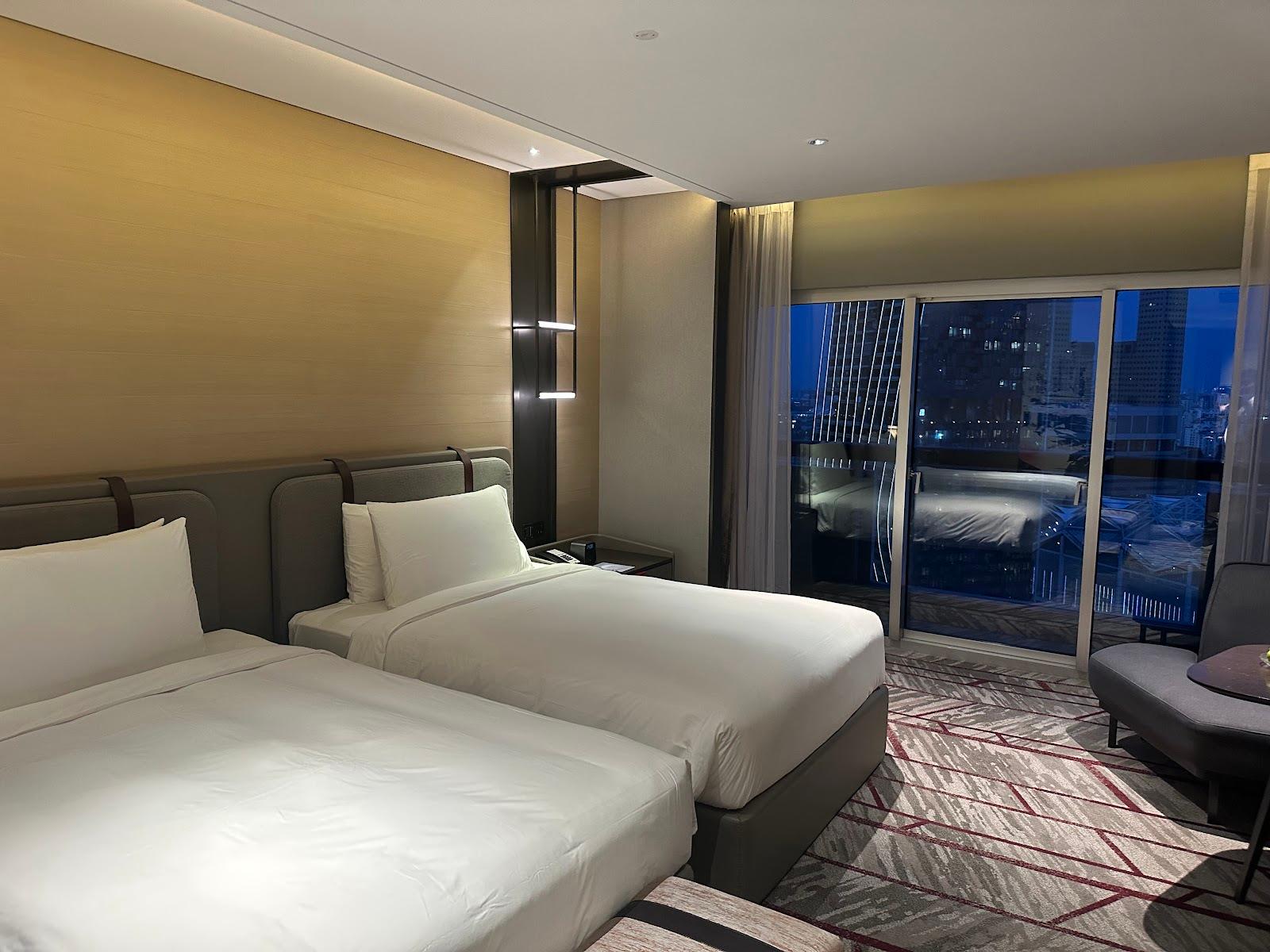 Swissôtel The Stamford Singapore – photo 3