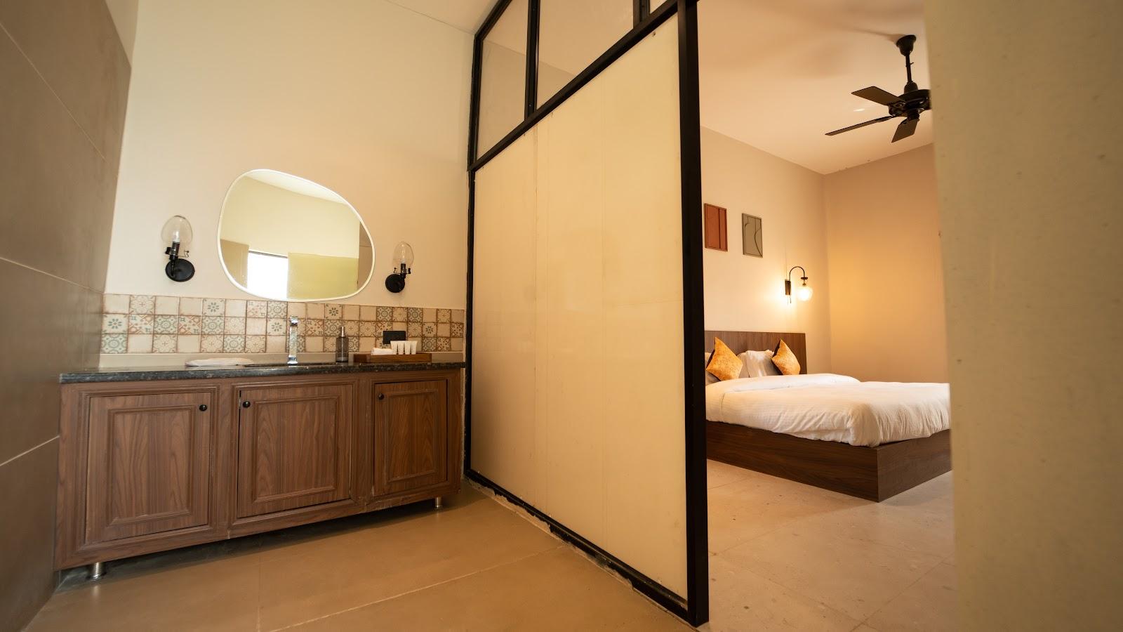 Narwar Lakefront Resort – photo 3