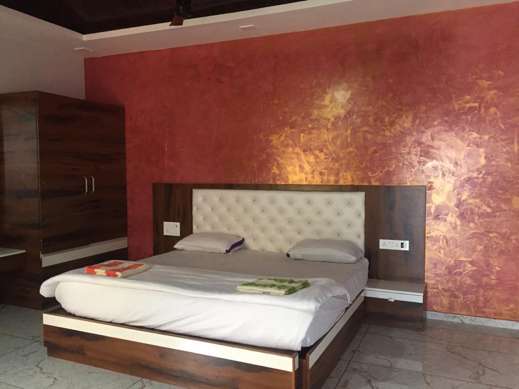 Karjat Farmhouse