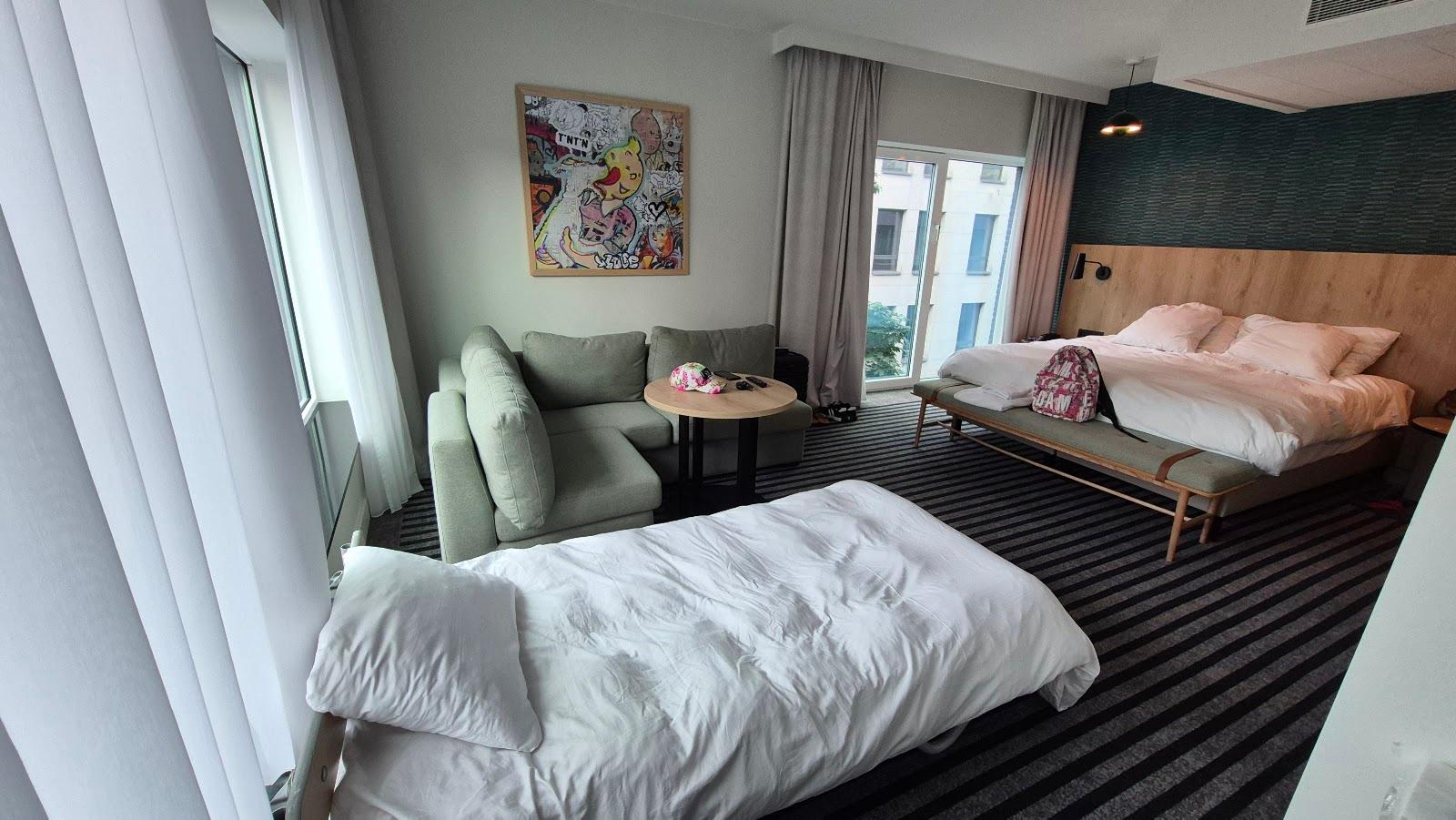 Radisson Hotel Brussels Centre Midi – photo 3