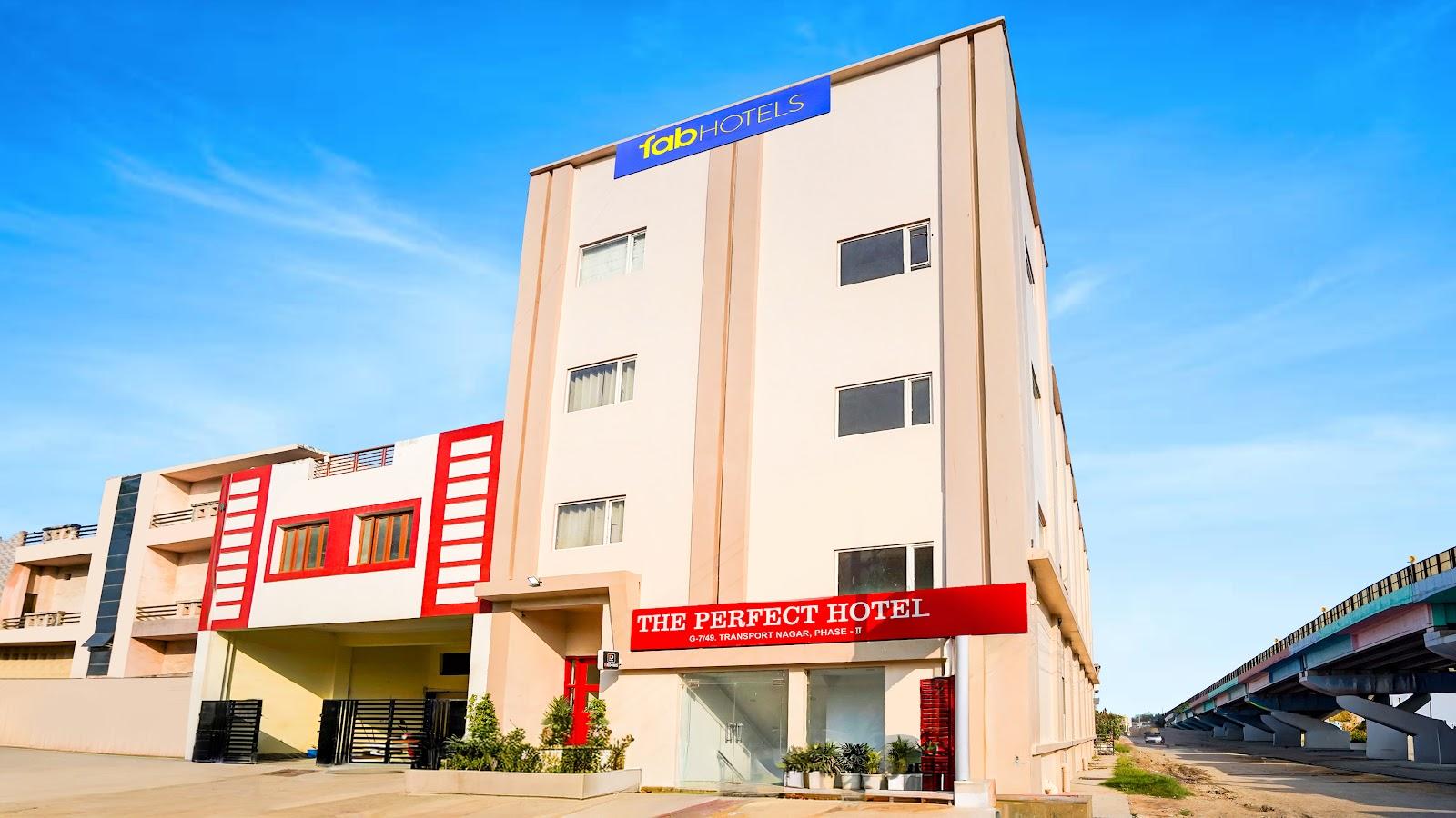 FabHotel The Perfect – photo 1