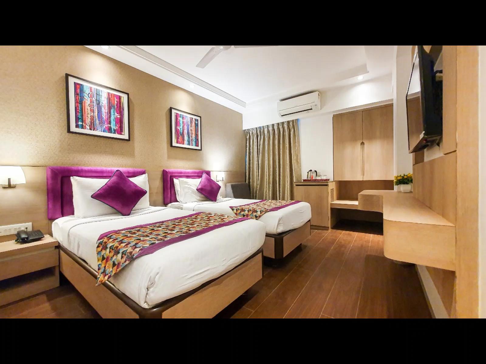 hotel express inn – photo 2