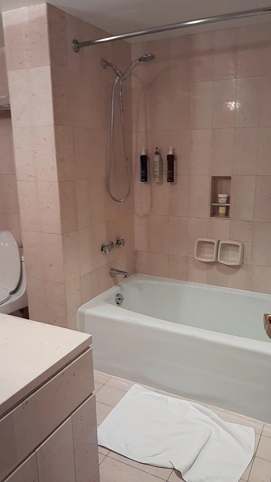 Metropolitan Hotel Vancouver – photo 2