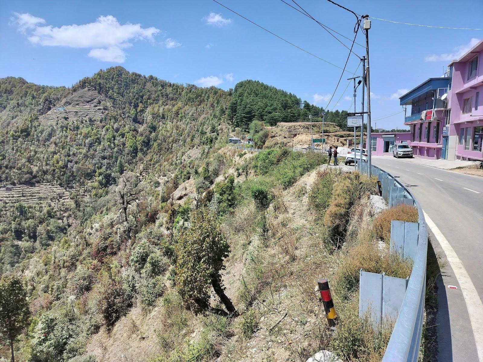 Kanatal Resorts – photo 2