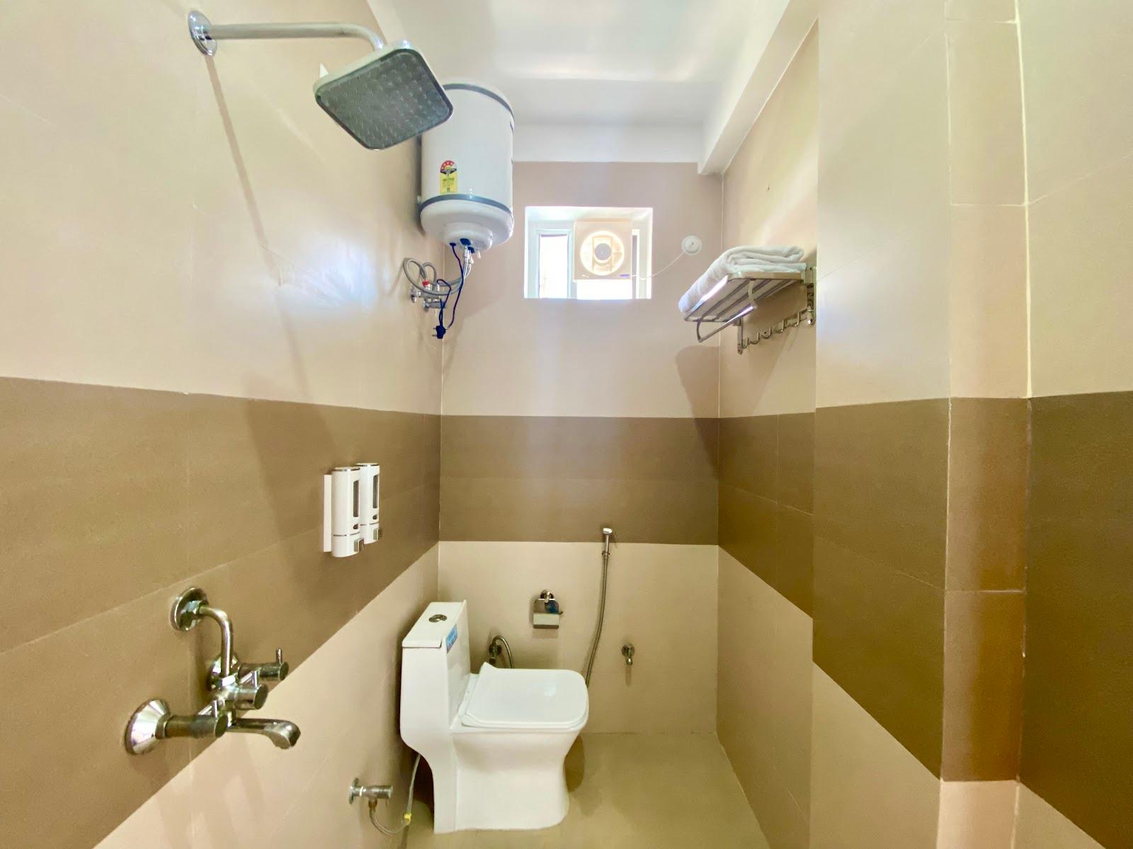 Hotel Wraveler Inn Rishikesh – photo 4