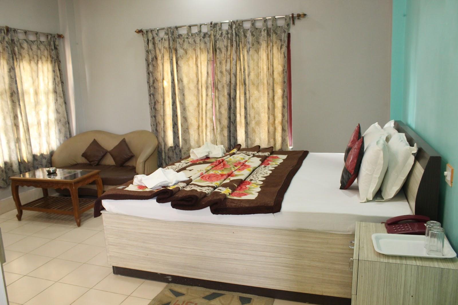 SANTINIKETAN HOTEL & RESORTS – photo 1
