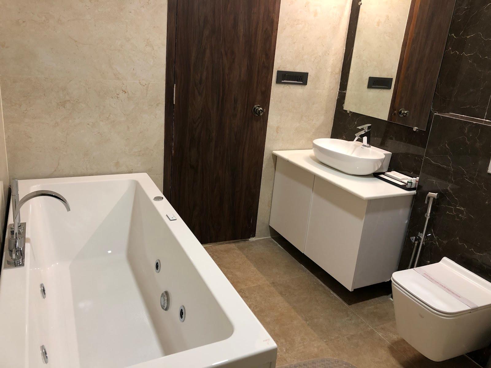 Hotel Legend Inn – photo 4