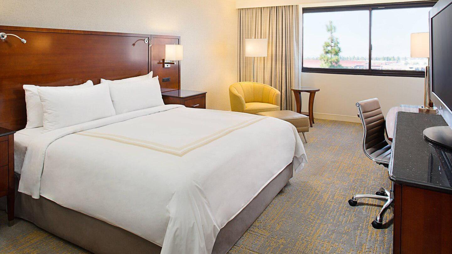 Los Angeles Marriott Burbank Airport – photo 3