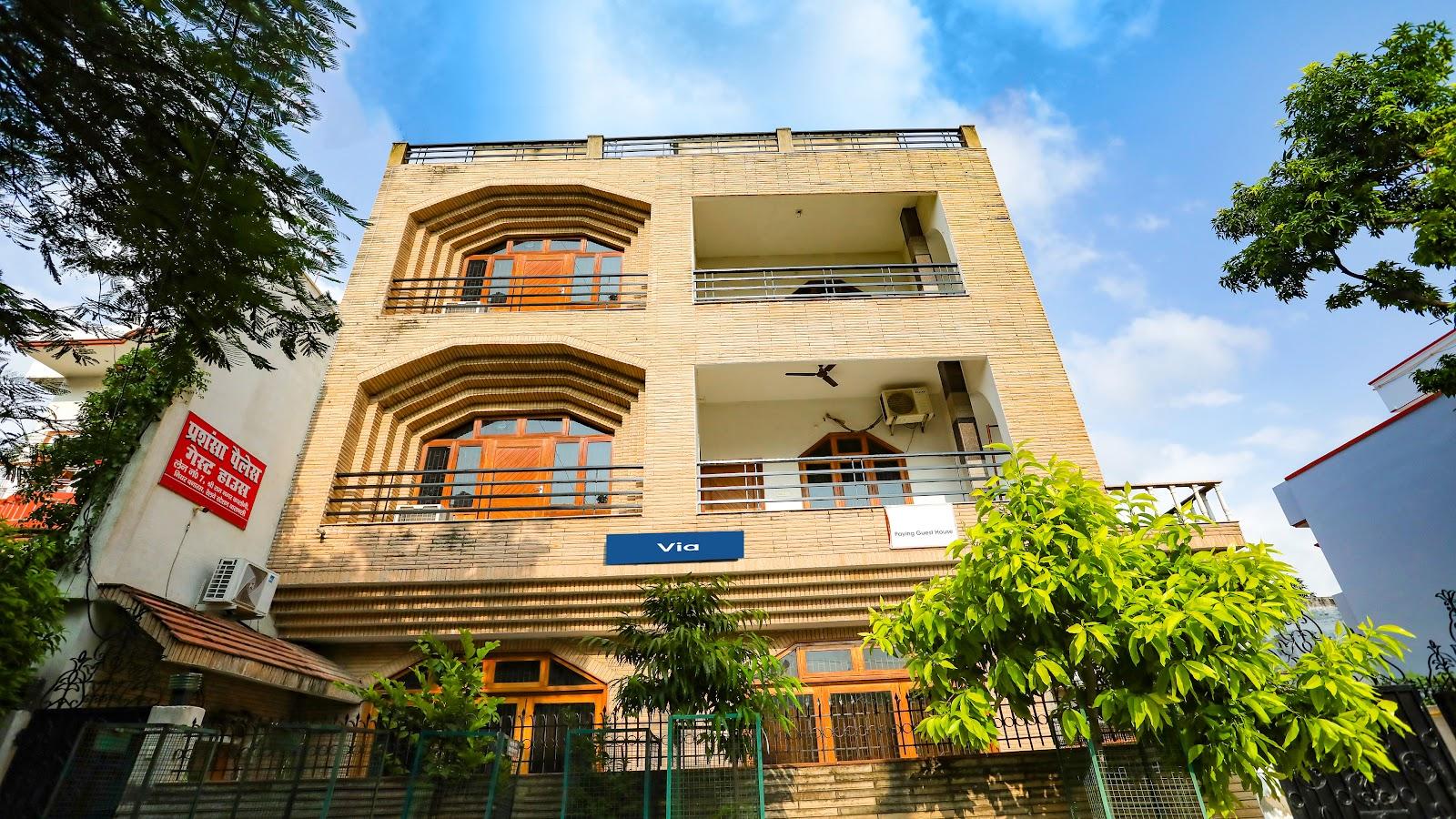 FabExpress Prashansa Palace - Hotel Near Varanasi Railway Station – photo 1