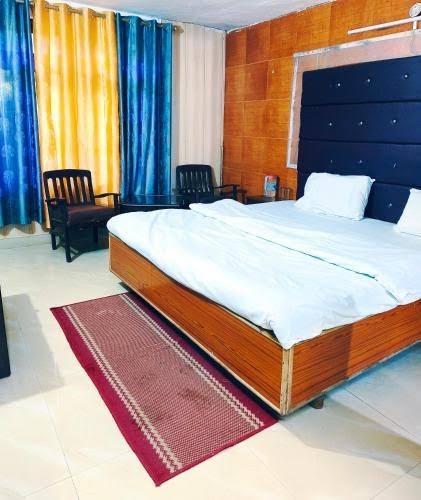 Holiday Plaza Dalhousie – photo 4