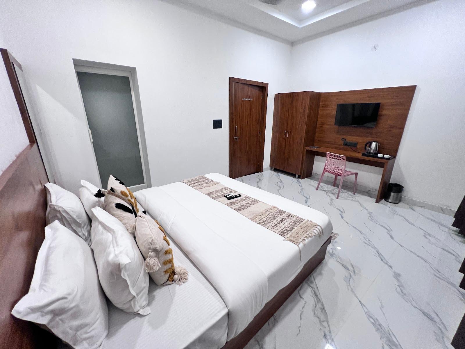 PUSHKAR REGENCY RESORT – photo 3