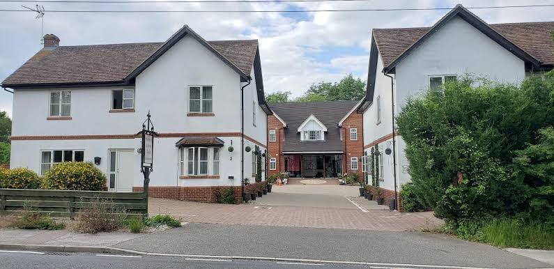 Stansted Airport Lodge – photo 1