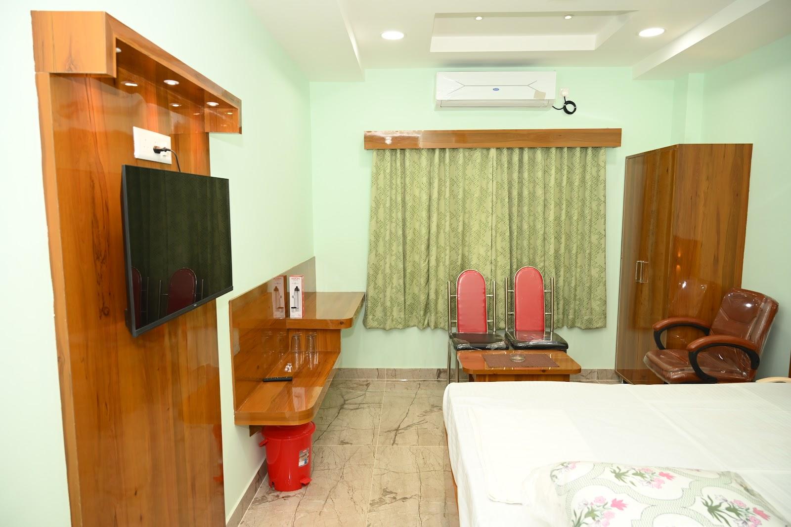 MANGALCHANDI GUESTHOUSE – photo 4
