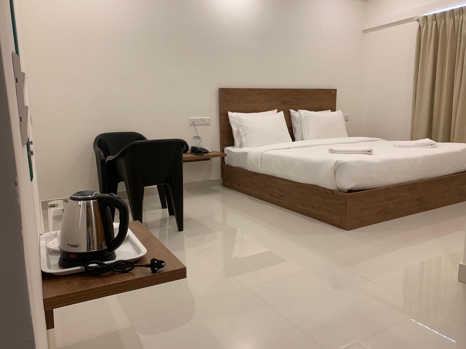 Hotel Airport City – photo 3